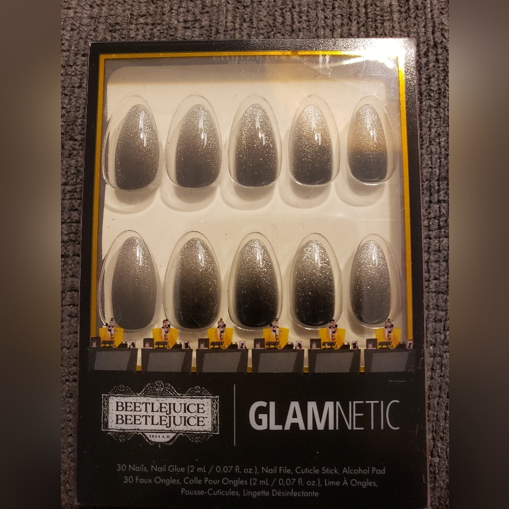 Glamnetic "Shrinkers" Press On Nails